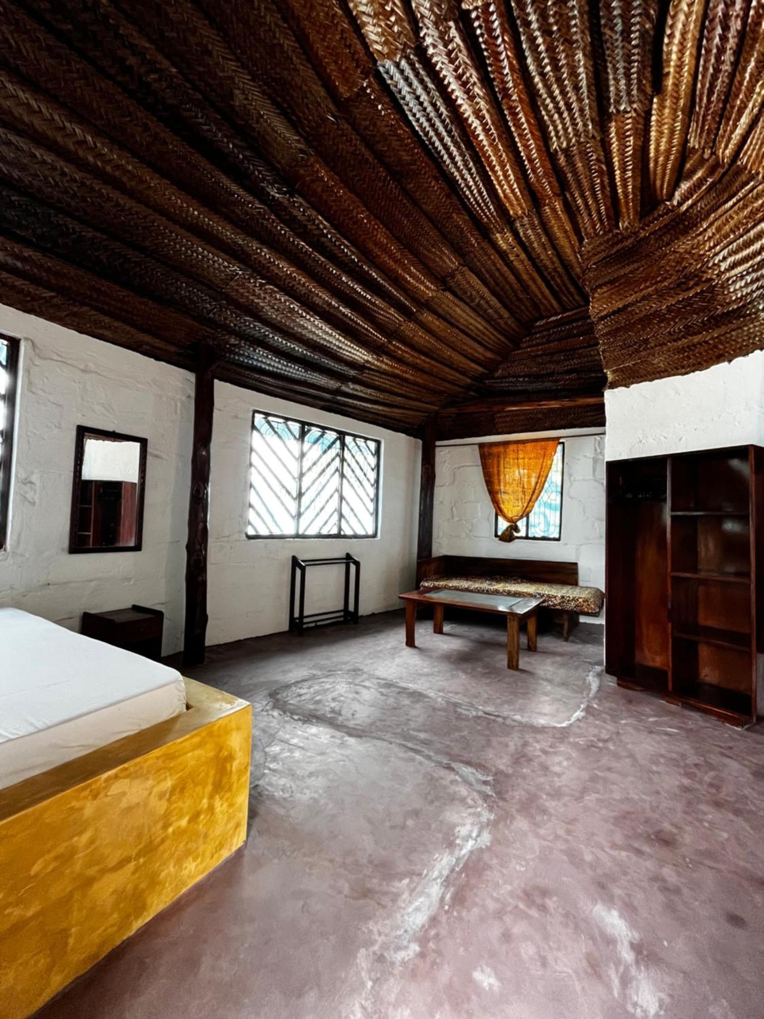 Lodge Sazani