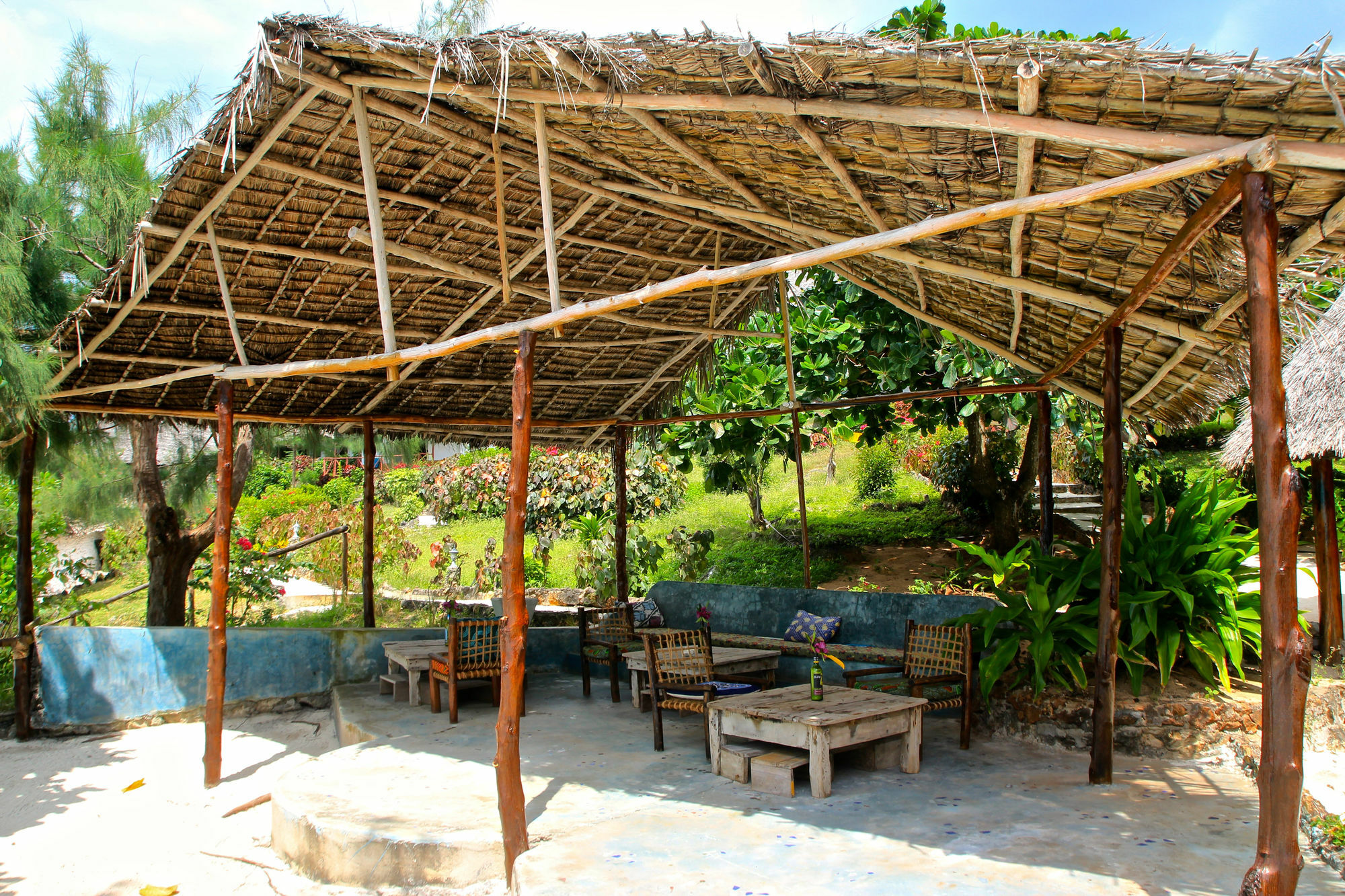 Sazani Lodge